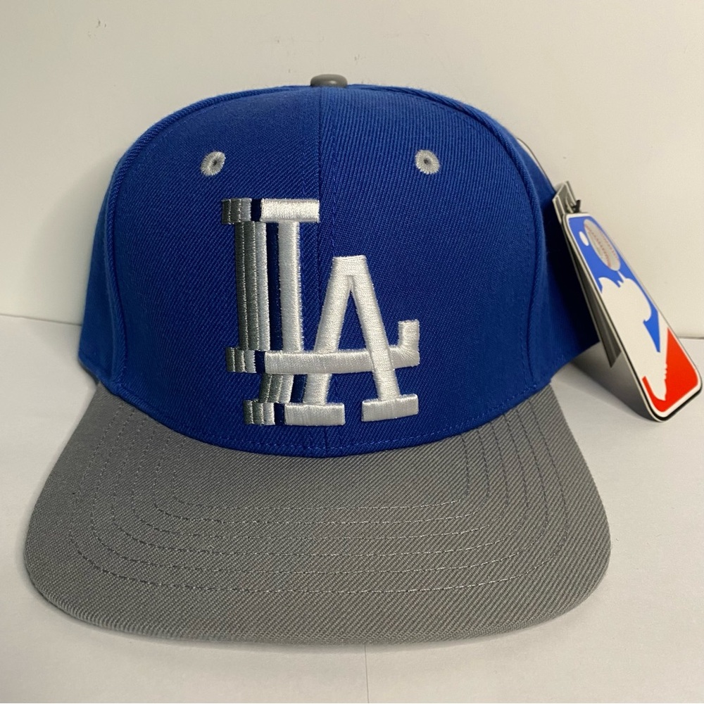 NWT LA Dodgers Hat SnapBack